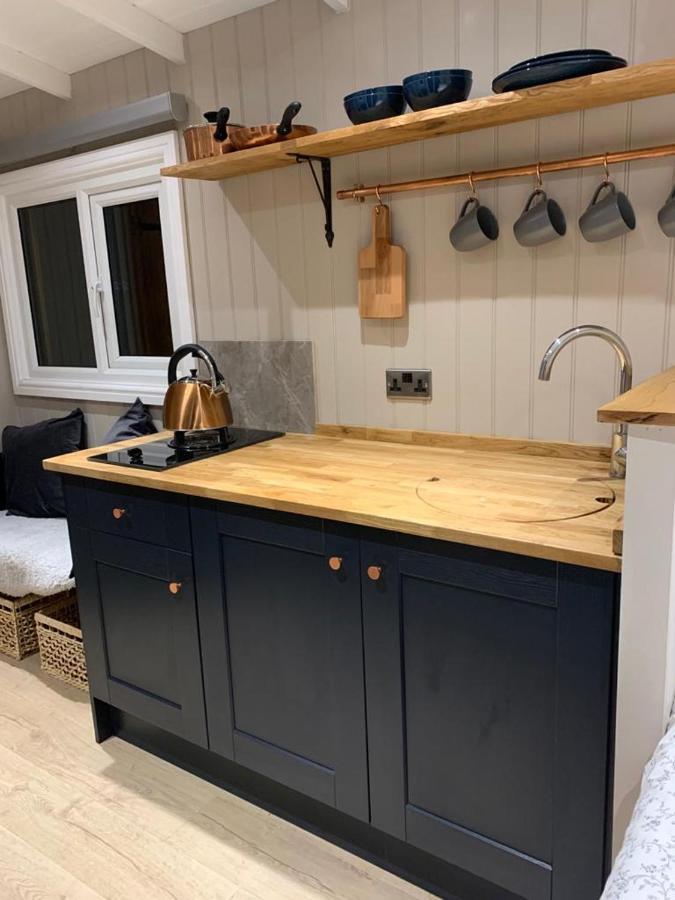 Herdwick Shepherd Hut Exeter Exterior foto
